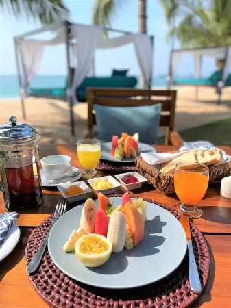 Lantern Boutique Hotel by Reveal Отели в г. Камберюгамува