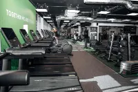 Village Hotel Bracknell - Gym