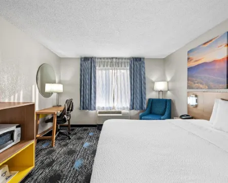 デイズ イン バイ ウィンダム チャタヌーガ / ハミルトン プレイス チャタヌーガのホテル