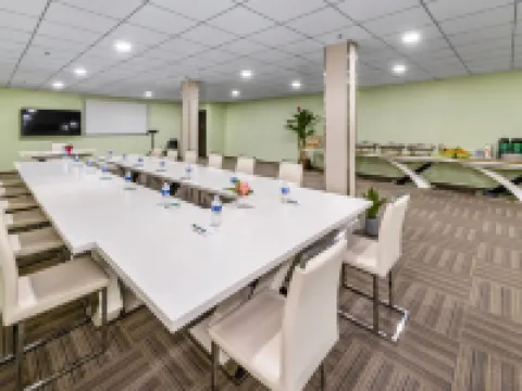 Quality Inn Sunshine Suites Hotels in Terrace