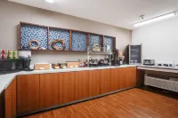 Country Inn & Suites by Radisson, Savannah Southside - Bữa sáng