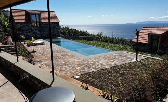 Casas Do Laranjo- Cottages & Infinity Pool