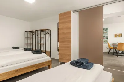 Flamingo - Design Old Building, Central, Terrace, PS4 & Stream Hotels near Eder