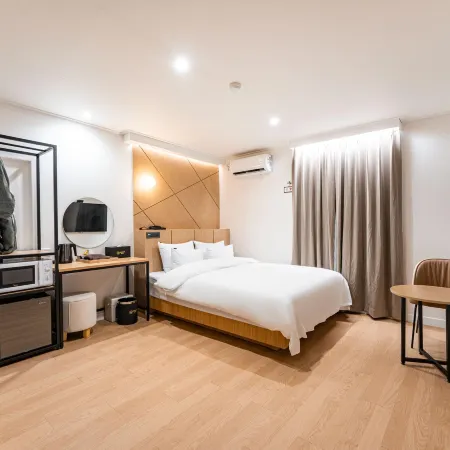 Brown Dot Hotel Gumi Okgye