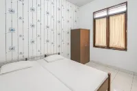 Hotel/Villa Anugerah Hotels in Cilimus