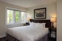 Rocky Crest Golf Resort Hotels in Seguin