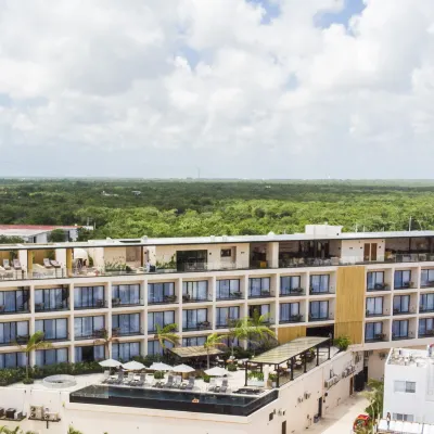 Hive Cancun by G Hotels Hotel dekat Taman Ekowisata Tres Rios