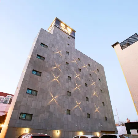 Chuncheon Hotel Lavender