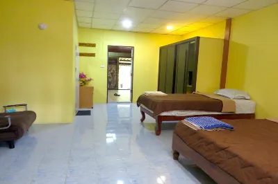 Isaan Perazim Park Hotels in 