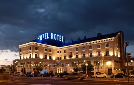 Hotel Conde Ansúrez Отели в г. Вальядолид