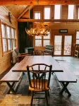 Rim Shoals River Cabin - private boat dock, walk-in fishing access sleeps 14