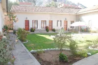 Hostal la Chacarilla Hotels in Copacabana