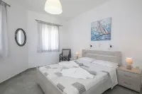 Holidays in Paros Hotels in Aliki
