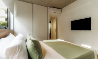 Hestia at Nuñez Vuelta de obligado 3000