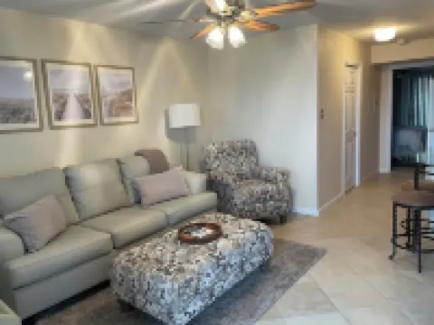 Coastal Charm Meets Cozy Comfort - 1BR Beachside Beauty!