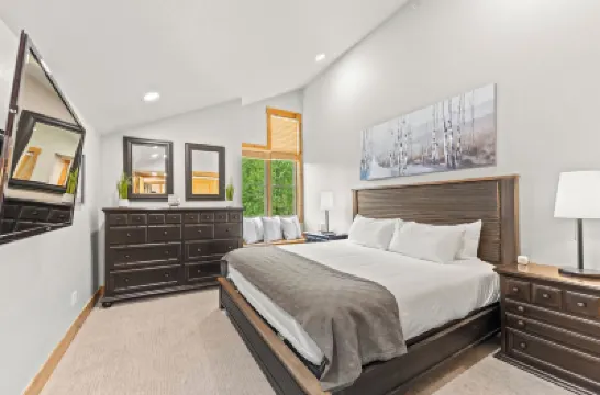 สกี ทิป #8709 : 2 โรงแรมใน