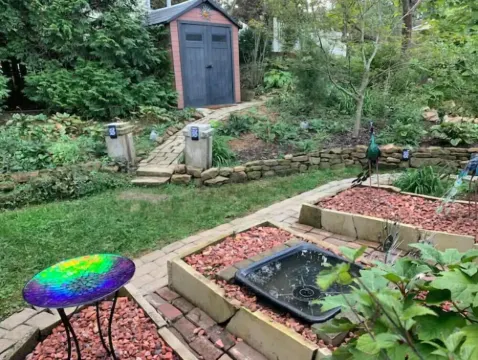 Boho Garden Bungalow | Quiet, Walk to Btown, IU