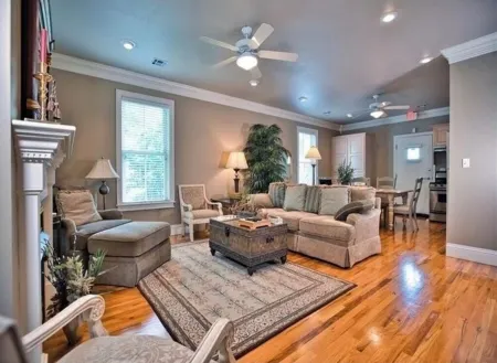 Trailside Manor - 0.5mi from Uofa Campus! Отели рядом с достопримечательностью «Арканзас Эр энд Милитари Музеум»