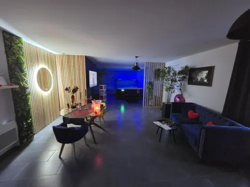 L'escale du Desir Love Room spa Privatif