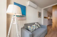 GuestReady - Crayon Walls 2nd