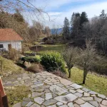 Farmhouse in a green mountain setting. Pets welcome! 쏠슈흐-슈흐-모슬로뜨 호텔