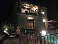 Lovely Peyia Villa.  Wifi, Private Pool, full TV package. Village / beach nearby - 3-Star