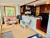 Private Island Oasis in the middle of Beautiful Lake Manitou Hotels in Fulton County