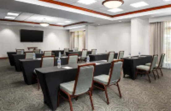 Hampton Inn & Suites Lake Mary at Colonial TownPark