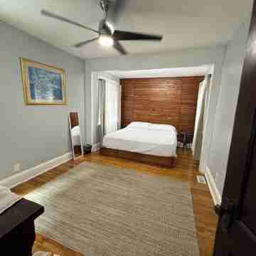 Heart of the Buffalo, Olmsted Parks. Long stay discounts! Rooms