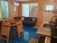Esperanza Studio A/C Up Hill Apt. B