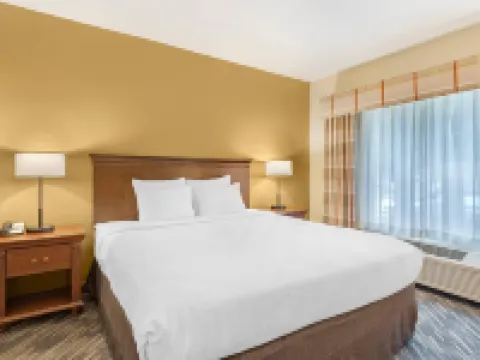 Country Inn & Suites by Radisson, des Moines West, IA Hotels in Clive