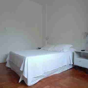 Few steps from Ipanema & Arpoador Beaches Rooms