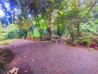 Cabin in La Fortuna with rustic finishes, river and forest