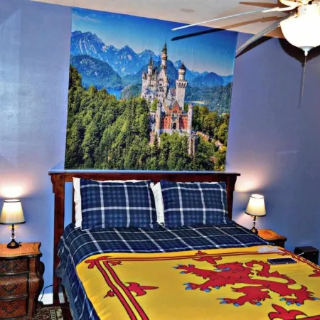 The Lionheart Inn - Charming Private 1 Bedroom 1 Bath Apartment Downtown Helen