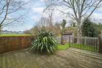 Beautiful 3 Bed House with Amazing Views in Dartford, Kent.