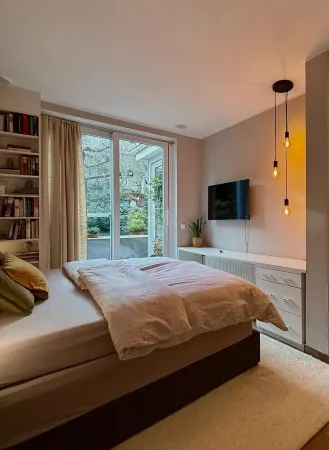 Briller Palais with huge garden and whirlpool