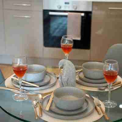 Stylish Apartment City Centre with Gym, In The Heart Of Broad Street! Dining/Meeting Rooms