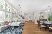 Super Stunning House with Free parking Santa Clara