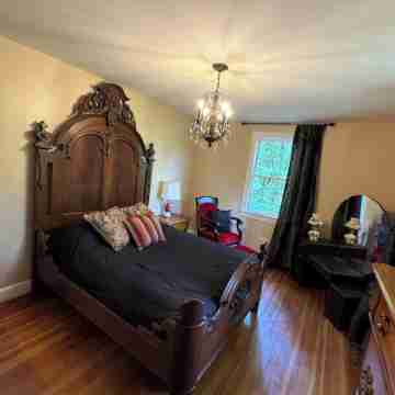 Black Rose:  A Unique Home with Lots of Privacy Rooms