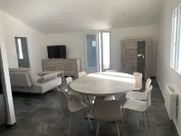 New house 50 meters from Les Huttes beach in Saint Denis d'Oléron Các khách sạn ở Saint-Denis-d'Oleron