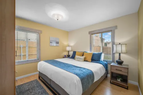 Newly remodeled 2 bedroom house fast wifi in Imperial Beach Hotel a Imperial Beach