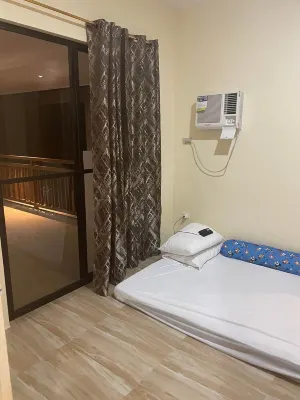 ChemRald GuestHouse in Santander Cebu close to Whale Shark Watching & Waterfalls Hotels in Santander