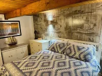 Family & Dog Friendly 2 Bedroom Plus Loft Beach Cabin