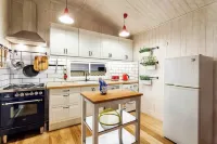 Miss Sunshine Boutique Accommodation Mount MarthaPool, Pet & Kid Friendly