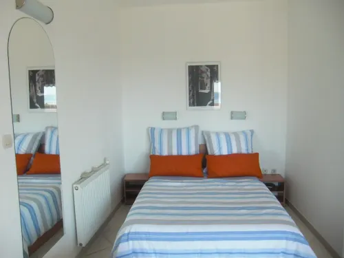 Privatbakon with sea view, 2 min. V. Sea / beach, free Wi-Fi