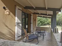 Sublime country house with swimming pool. Absolute peace and quiet in the heart of the Luberon