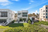 4-bedroom oceanfront villa in Melbourne Beach with