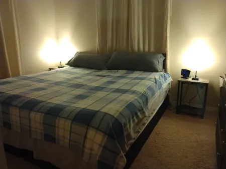 Great location with ample parking makes this a great place to rest and relax. Отели в г. Досон-Крик