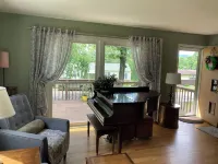 3-bedroom 1.5 bathroom house in Indiana, PA with WiFi, central AC/heat. Hotels in White Township