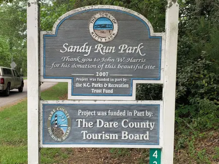 Charming 2-bedroom condo with WiFi, AC in gorgeous Kitty Hawk